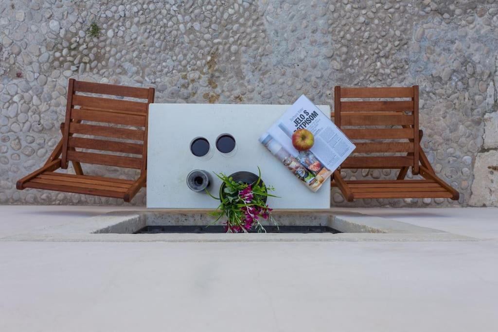 La Strada - Luxury Holiday - Old Town Villa *
